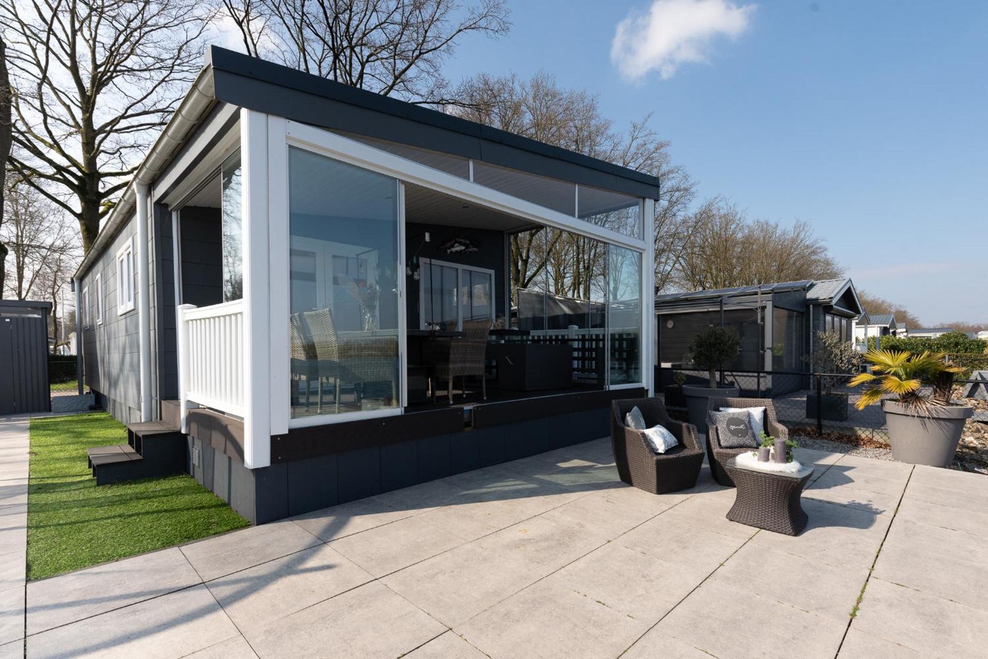 Vakantiepark Klein Vink - Boulevard 27 Arcen Exterior foto